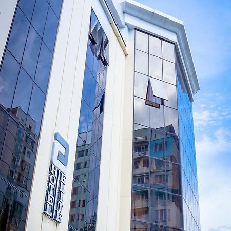 Elite Hotel Balti Exterior photo