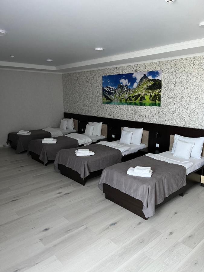 Elite Hotel Balti Exterior photo